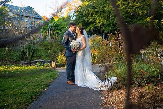 Outdoor wedding in Newark